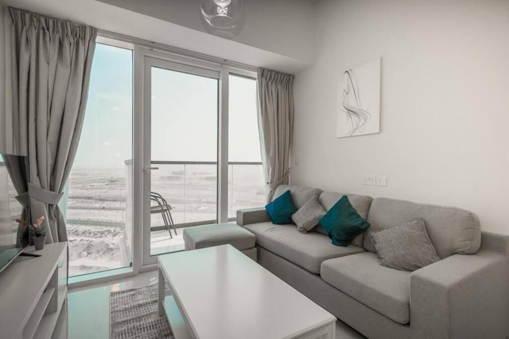 Stonetree - Modern 1br In High-rise Residences Dubai
